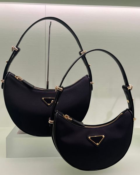 Sac de créateur femme luxe demi-mois prépuce sac à bandoulière unique sac à bandoulière Hobos sac à main chaîne portefeuille Designer bandoulière long bâton petit sac à main pour femme