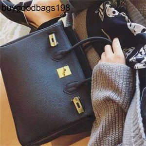 Designer Bag Dames Handtassen BK TOTE BAGS FASHOUD Classic 2024 Nieuw Lychee Pattern Top Leather Platinum One Shoulder draagbare diagonaal 42TT
