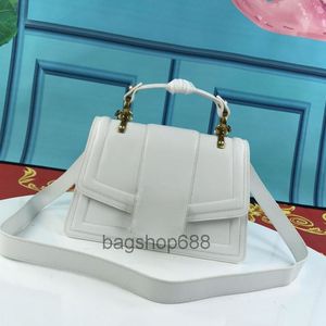 Bolso de diseñador Crossbody Bolso de mujer Bolsos Sholder Bolso Fashon Plain Letter Hardware Correa de hombro de piel de becerro desmontable Hebilla de presión Pearl 2023