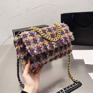 Bolsos de diseñador Bolso de mano clásico Bolsos de marca Moda para mujer Bolsos bandolera Monederos de mensajero Cartera de hombro con solapa de embrague de lona con letra