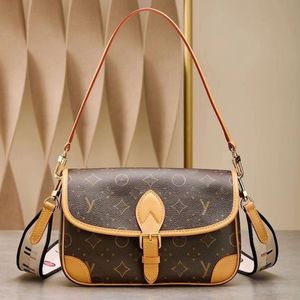 Designer tassen Crossbody tas klassieke klep schoudertas koeienhuid echt leer mode portemonnee gouden ketting schoudertassen handtassen voor vrouwen stokbrood tassen luxe vrouwen