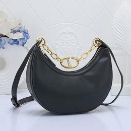 Bolsas de grife Moda bolsa de ombro pequena bolsa hobo em couro com corrente sacola Crossbody estilo bolsa de lazer nova bolsa mensageiro bolsa de couro com corrente bolsa Hobo presente