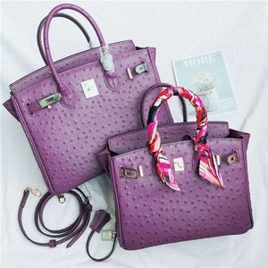 Sacs de créateurs Fourre-tout de mode de luxe Automne et hiver Nouveau sac à motif d'autruche violet foncé Sac à main pour femme Sac à bandoulière portable en cuir de vache