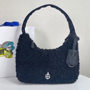 designer tassen Pluche Vrouwen Nieuwe Onderarm Tas Klassieke Crossbody Terug Handtas Mode Oksel Zakken Zachte Badstof Materiaal Kwaliteit Rits Muur