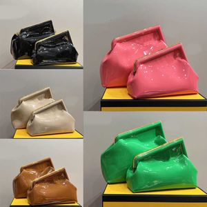 sacs de créateurs femmes clip embrayage sacs à main de luxe sacs à bandoulière Candy Color sac de créateur pour femmes sacs à main à bandoulière en cuir verni 230301