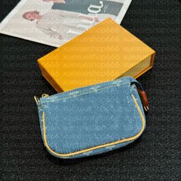 Sacs de créateurs femmes portefeuilles clés micro mini sacs d'oreiller sacs en denim sacs de luxe designer mini sacs de seau pour femmes sacs de porte-clés couples sacs