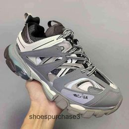 Designer Balencigs Chaussures de sport à la mode Patins à roulettes Printemps Paris Daddy 2024 Track3 Tendance Rétro Semelle Haute Sports C JVEI