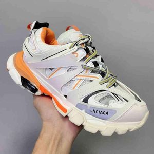 Designer Balencigs Chaussures Casual Hommes Sports Baskets Femmes Roller Skates Paris Papa Printemps 2024 Track3.0 Tendance Augmentation Épais Semed Sports Hommes Wome ISIU