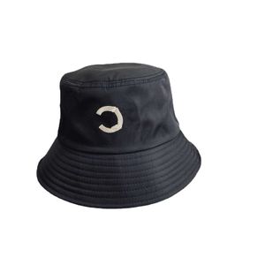 Designer Ball Caps Xiaoxiangjia versione corretta ~ C xiaoxiangfeng flat top cappello da pescatore ad asciugatura rapida moda versatile protezione solare berretto da baseball GP1C