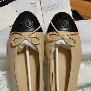 Designer Ballet Flats Slingbacks Brand Paris arrière Womens Printemps matelassé en cuir coulissant Ballet Bow Flats Femme en cuir Toe Roup