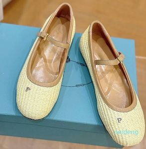 Designer -Ballet Flats Femme pêcheman sandales plates Locs Patent Calfskin Robe Chaussures Twine Slip on Mesh Back Sands Sandals Beach