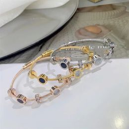 Designer Bangle bracelet designer Bijoux amour coeur bracelets perceuse à une rangée pour les femmes111111
