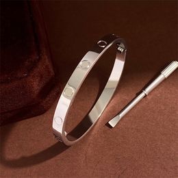 Bracelets de créateurs Bracelets en argent pour femmes à la mode personnalisé marque de luxe diamant bracelet mode bijoux célèbres cadeau d'Halloween