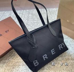 Diseñador Bao Puzzle Bolso de bolso para mujeres Bag de moda de un hombro Lienzo Crossbody Bag Bolmón de lujo para mujeres