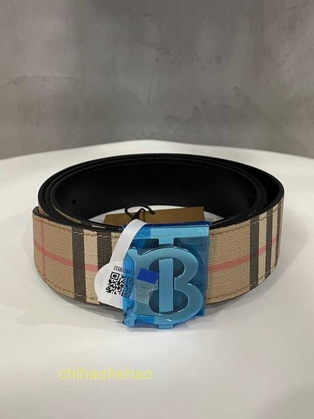 Designer Barbaroy CELaire Fashion Buckle Geatic Le cuir Deluxe 24SS Mens Checker Logo Belt 8046568