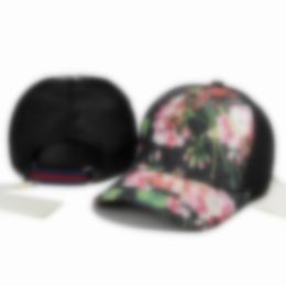 Ontwerper Baseball Cap caps hoeden voor mannen Vrouw voorzien hoeden Pet femme vintage luxe jumbo fraise snake tijger bij Zonnehoeden Verstelbaar d14