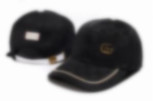 Designer Baseball Cap Casquettes Chapeaux pour hommes Femmes Fitted Chapeaux Casquette Luxe Jumbo Flow Snake Tiger Bee Sun Hats Réglable Q17