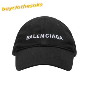 Designer Baseball Cap Street Casual Hat Sports Sports Shade Logo Alphabet Embroide Men et femmes Matching Couple Black