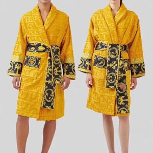 Designer Bath Robe Bathrobe Cardigan Sweetwwear Mens Hoodie Printing Best Version 100% Cotton Luxurious Wholesale 2 Paires Discus