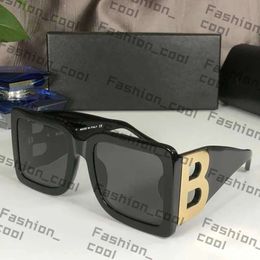 Diseñador Bb Gafas de sol Marco de placa cuadrada Grande Doble B Letra Piernas Simple Hombres Mujeres Estilo de moda Buena venta 304