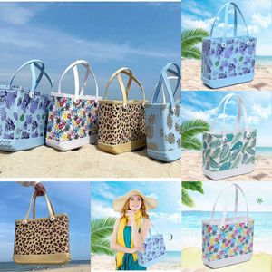 Bolsas de playa de diseñador Nuevo moda de moda al aire libre BAGAS EVA BAGAS PORTABLE Agujero de almacenamiento Gran capacidad Cesta Satchel Homodet Bolsan Bolsa 230203