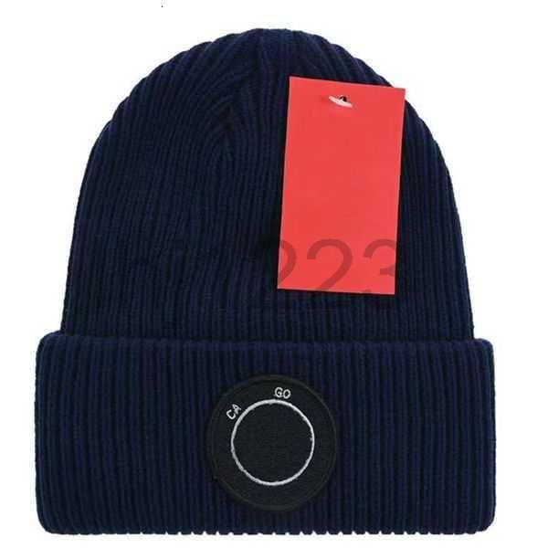 Diseñador Beanie Canadá Prendas de punto Sombrero Carta de invierno Diseñador Ocio Sombreros Clásico Cálido Punto Navidad 16 colores 1253fi