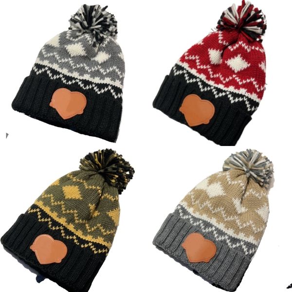 Designer beanie Cap Brand Beaut Hats Man Women Mesdames Wiched Winter Boneie Grand fausse fourrure Pom Pom Bobble Hat Outdoor