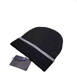 Bonnet de créateur pour hommes et femmes Automne / Hiver Bonnet Lettre Imprimer Chapeaux Hiver Thermique Tricot Bonnet Marque Bonnet Crâne Chapeau d'hiver Bonnet de ski Cadeau de Noël