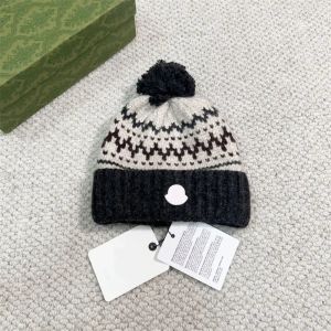 Designer beanie hoed kasjmier klassieke gebreide muts heren mode harige bal motorkap winter wollen muts gestreepte mutsen voor dames kerst baseball caps pet -3