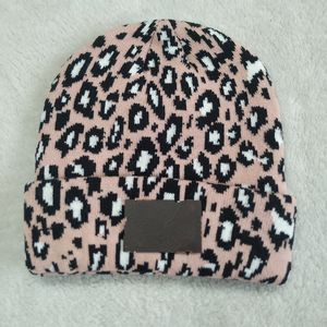 Diseñador Beanie Sombreros Moda Mujer Leopardo Invierno Cálido Gorras Unisex Letras Marca Sombrero de esquí al aire libre