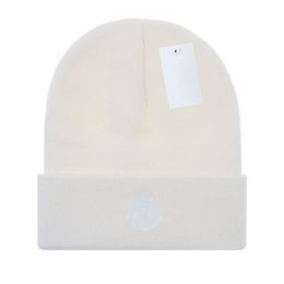Designer bonnet de luxe bonnet tricot chapeau tempérament polyvalent bonnet tricoté chapeau chaud lettre design chapeau sac à poussière 20 style M-8