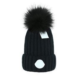 Berretto di design berretto di lusso berretto di maglieria temperamento versatile berretto lavorato a maglia cappello caldo lettera design cappello sacchetto di polvere 20 stile M-2