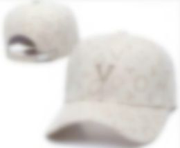 Diseñador Beanie Luxurys Caps para mujeres Italia Diseñadora Hat de la marca V Hat V Luxury Hats Béisbol para mujer Casquette Casquette A13