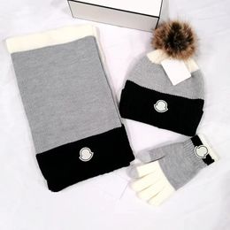Bonnet de créateur + écharpe + gants lettre bonnet tricoté casquettes pour hommes femmes automne hiver chaud épais laine broderie chapeau froid taille de l'écharpe: 150 * 20 cm