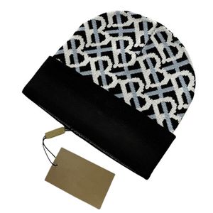 Bonnet de créateur chapeau d'hiver casquette pour hommes chapeau chaud à la mode hiver nouveau chapeau de laine tricoté chapeau tricoté de luxe W-19