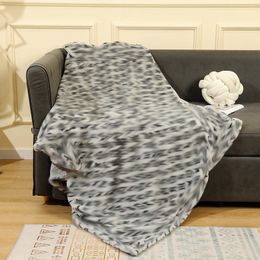 Designer beddengoed fluwelen luxe dekens letter patroon reizen warme airconditioner deken luipaard print soft touch dames gooi deken king size jf007 c23