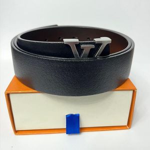 Boucle de mode de ceinture de créateurs Largeur de ceinture en cuir authentique 43,8 cm 6 styles hautement qualité avec boîte designer hommes ceintures pour hommes avec boîte