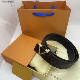 Cinturón de diseñador para hombres y mujeres, cinturones estampados de alta calidad a la moda clásica para todos los regalos navideños, caja de cinturón especial 10A