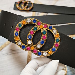 Ceinture de créateur pour hommes de luxe femmes cintura ceintures de créateurs en cuir noir femmes d'affaires classique grande boucle en or largeur de peau de vache avec boîte-cadeau