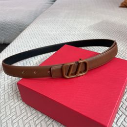 Cinturón de diseñador para mujer Marca de cuero Carta Hebilla delgada 2.5 cm Ancho Cintura Chica Regalos de Navidad Hombres Cinturones de lujo
