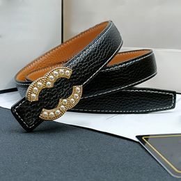 cinturón de diseñador para mujer cinturón para hombre cinturones clásicos de lujo hebilla de aguja cabeza de hebilla de oro con lleno de perlas ancho 2.5 cm tamaño 95-115 cm Nueva tendencia de moda agradable