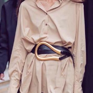 Ceinture de créateur ceintures en cuir authentiques de haute qualité pour femmes Fashion Taies Femme Mabillement de taille décorative Sceau U-Shape 207M