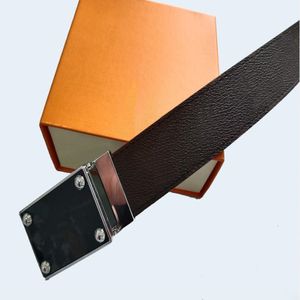 Couioir de ceinture de créateur pour hommes et femmes en argent doré de haute qualité de haute qualité taille 105-125 cm