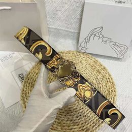cinturón de diseño cinturón de lujo cinturones clásicos para mujeres cinturón para hombres longitud estándar letras doradas de cuero de cuero fino tendencia de patrón de lichi