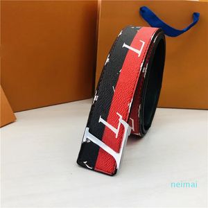 Cinturón de diseño Cinturones de lujo para mujeres y hombres Fashion láser Patrón de diseño estilo 3.8 cm Varios colores con opciones de hebilla