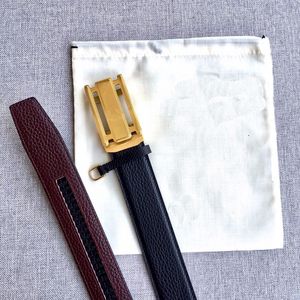 Designer Belt Mens Designers Véritable ceinture en cuir pour hommes