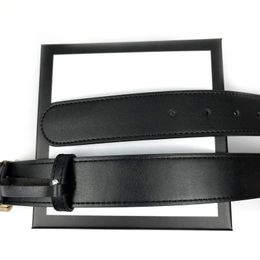 Cinturón de diseño Cinturones tranquilos para mujeres Primera capa de cinturón de piel de becerro Cintura Cinta Cinta Casual Business Ceinture de alta calidad múltiples estilos con opcional