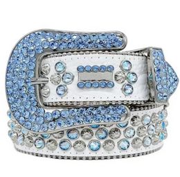 Cinturón de diseñador Cinturas Simon para hombres Mujeres Cinturón de diamante brillante de alta calidad de cuero artificial suave multicolor con diamantes de imitación bling