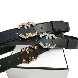 Ceinture de créateur Femmes Célèbre Marque Lettre Boucle Ceinture Lady Fille Classique Luxe Ceintures De Fête En Cuir Véritable Robe Pantalon Décoration Ceinture Plusieurs Styles