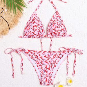 Designer bikini roze damesbadpak met merkprint en trekkoord